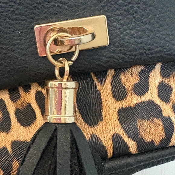 Gussaci Black and Animal Print Crossbody Bag - Picture 3 of 10